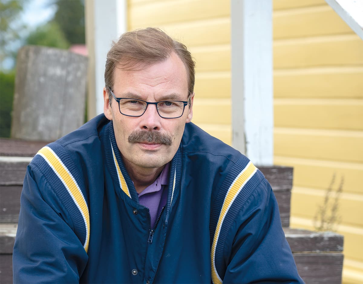 Featured image for “”Jos tietäisitte, mitä on pressun alla, nämä bileet olisi ohi”  ”