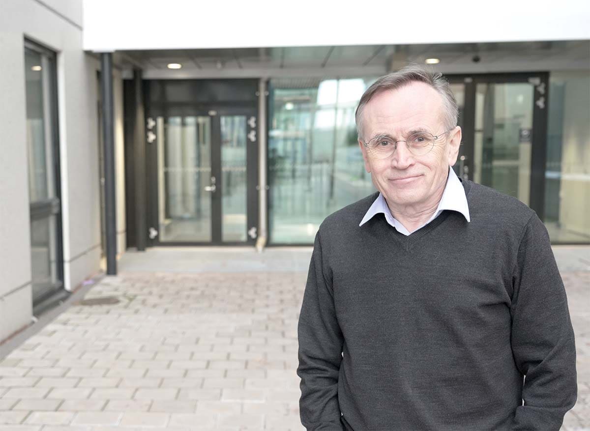 Kuvassa Jorma Toppari