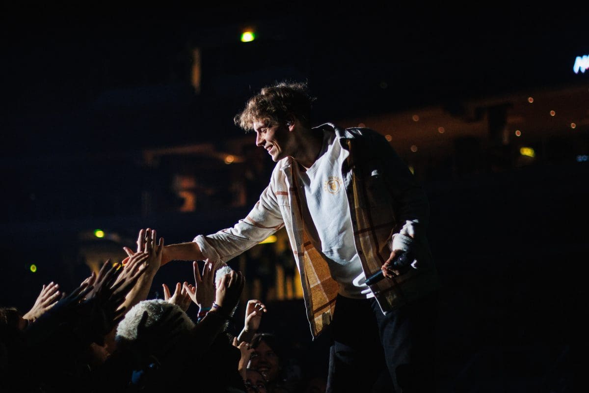 Featured image for “Maata Näkyvissä -festarit on tuhannen talkoolaisen yhteinen ponnistus”