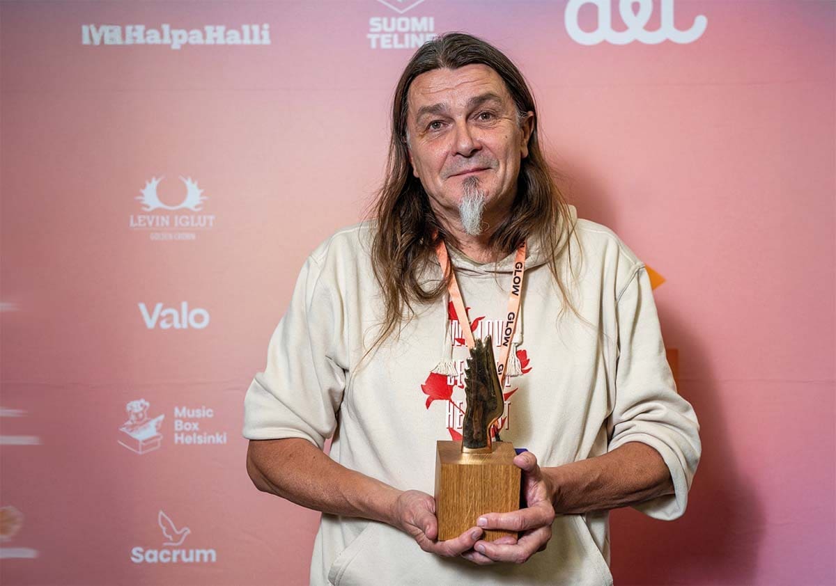 Featured image for “🔒 ”Gospel on enemmän kuin musiikkia” – Juha Heinonen palkittiin Glow-festivaalissa”
