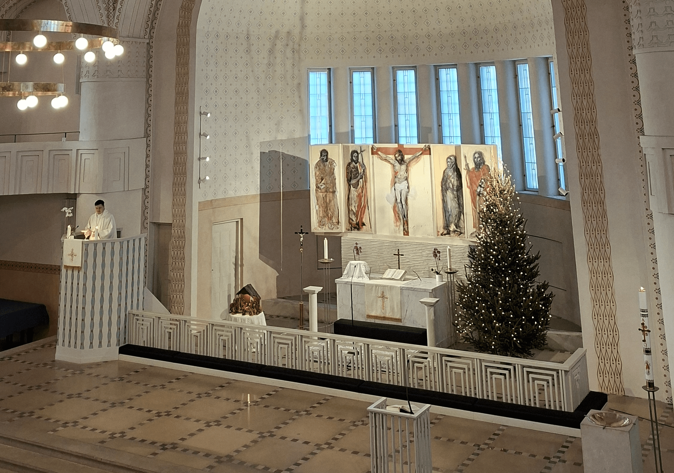 Featured image for “Vanhasta vuodesta uuteen”